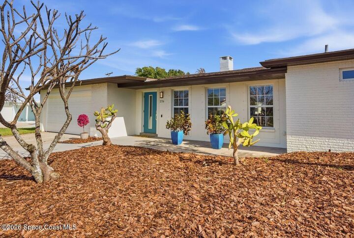 Property Photo:  276 Lynn Avenue  FL 32937 