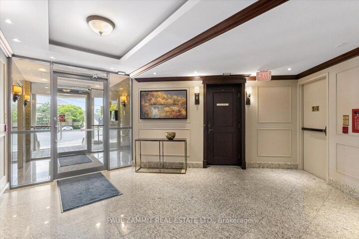 Property Photo: 1 Clairtrell Road 101 ON M2N 7H6