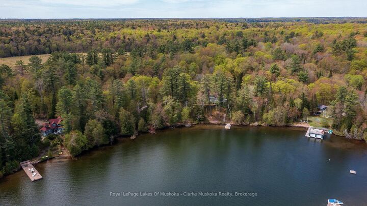 250 Clear Lake Road — photo 1