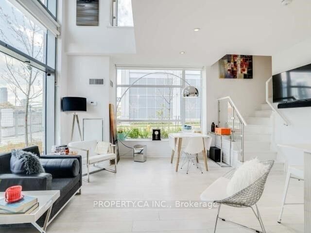 80 Marine Parade Drive Wl08 — photo 1