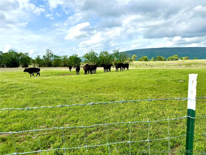 Property Photo:  6565 SE 235th Road  OK 74571 