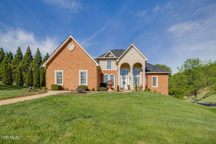 Property Photo: 1 Honeysuckle Court TN 37615