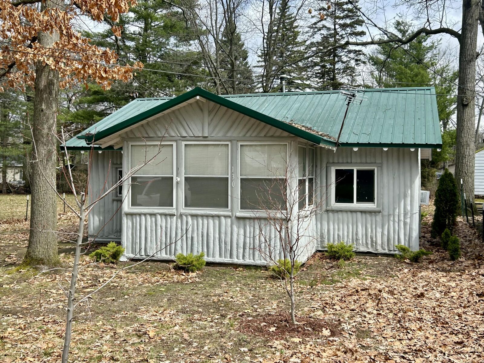 Property Photo:  130 Edgewood Drive  MI 48651 