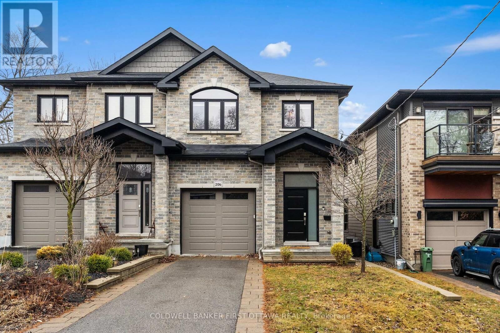Property Photo:  206 Ancaster Avenue  ON K2B 5B3 