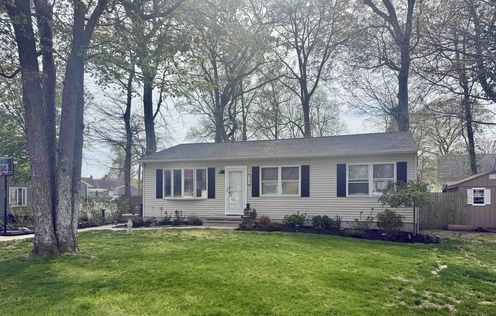 Property Photo:  102 Hemlock  NJ 08242 