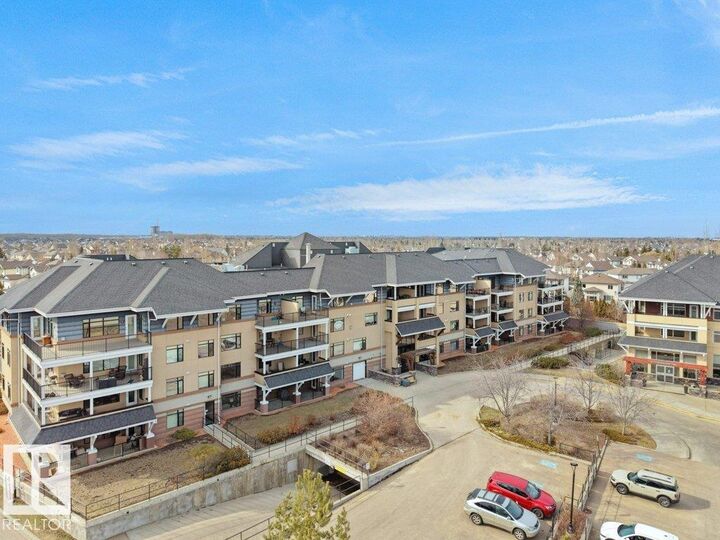 Property Photo: 1589 Glastonbury Boulevard NW 302 AB T5T 2V1