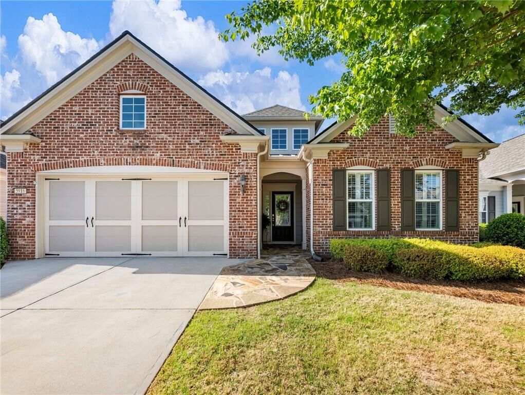 Property Photo:  5916 Chimney Rock Drive  GA 30548 
