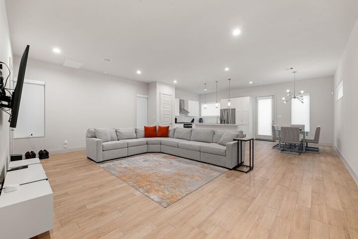 Property Photo: 5722 Rucio Lane A TX 77092