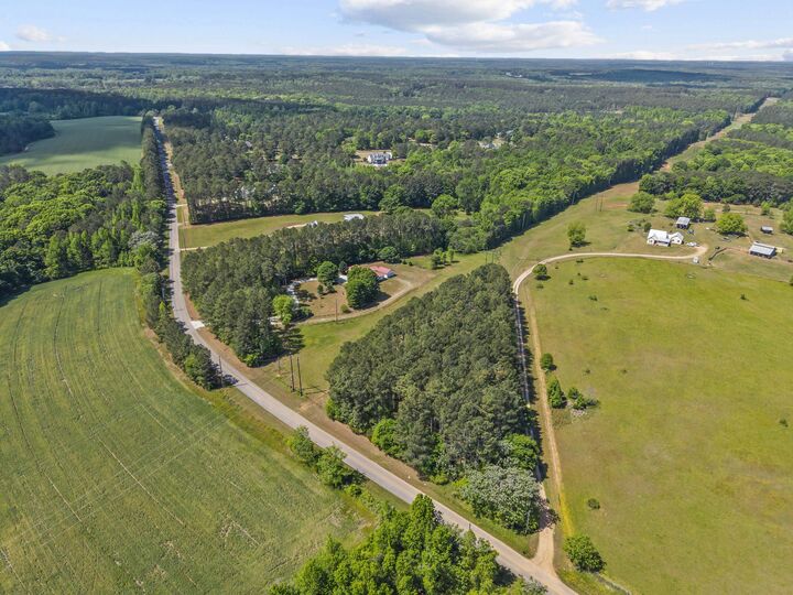 Property Photo:  1490 Crawley Road  GA 30650 