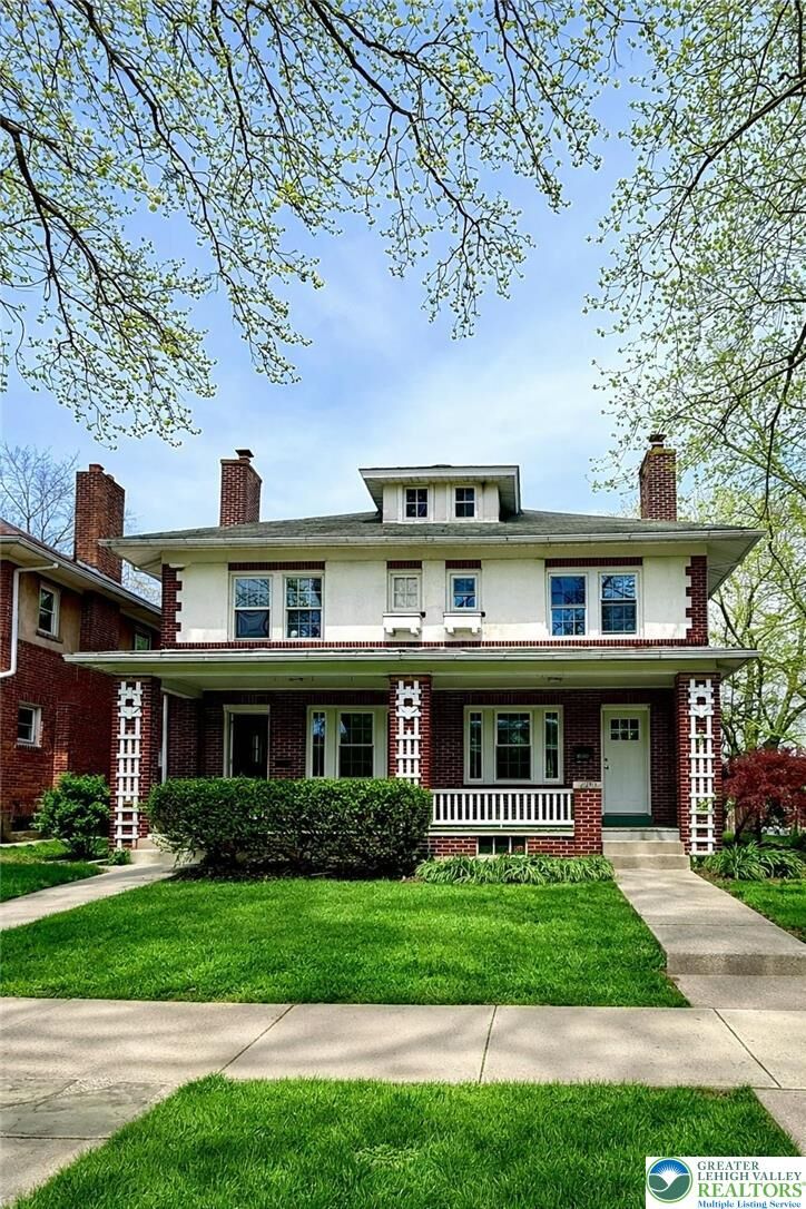 Property Photo:  2303 W Allen Street  PA 18104 