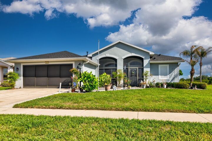 Property Photo:  5659 Celebration Way  FL 34748 