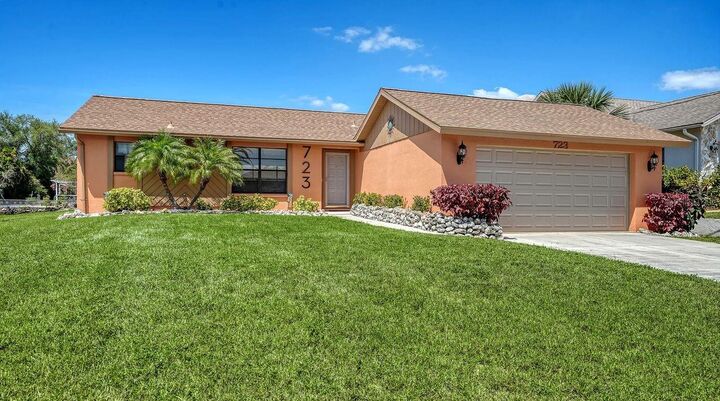 Property Photo:  723 Portia Street N  FL 34275 
