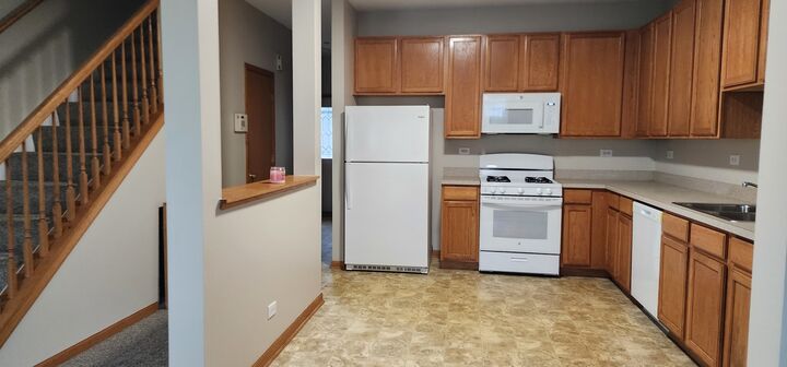 Property Photo:  4561 Garritano Street B  IL 60560 