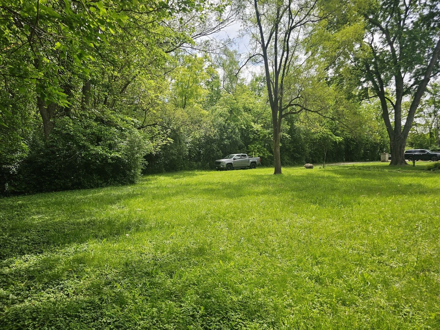 Property Photo:  
