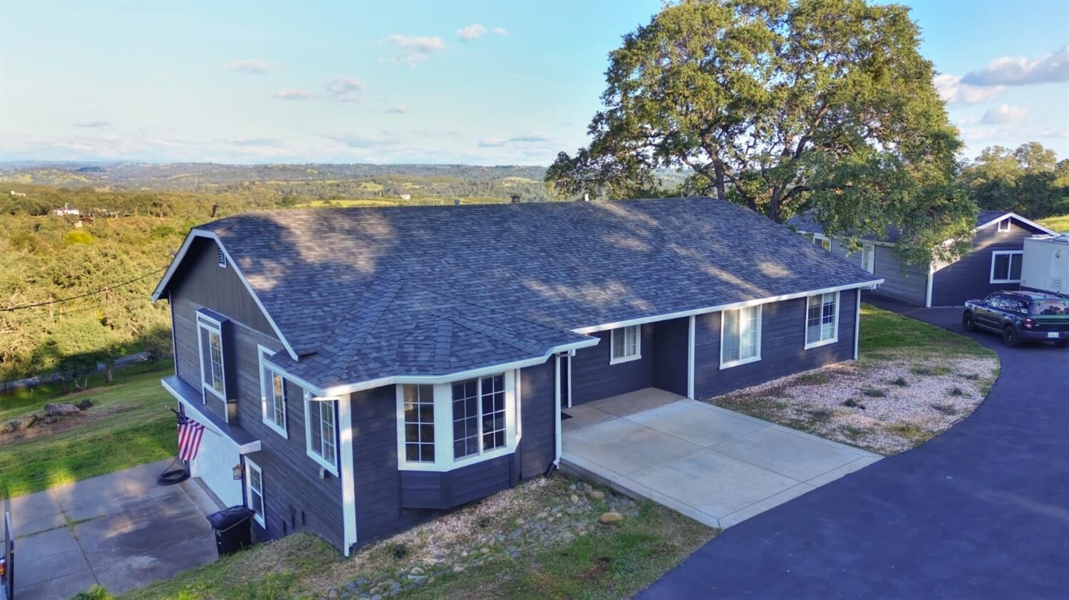 Property Photo: 5530 Overlook Court CA 95669