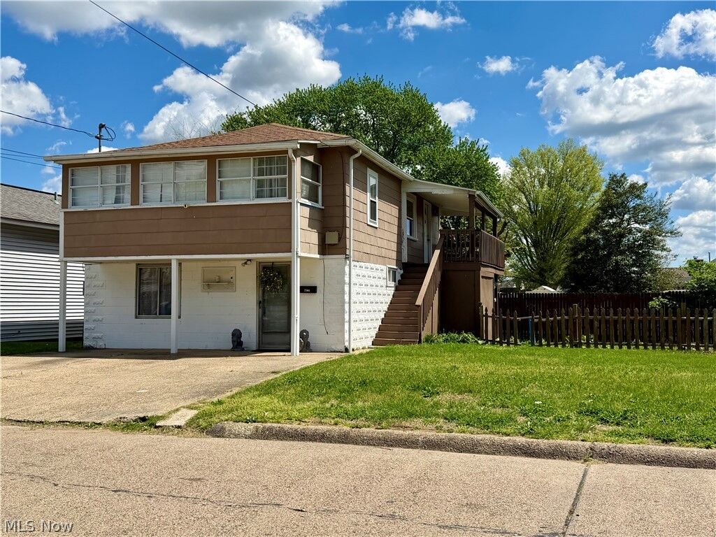 Property Photo: 3504 Hemlock Avenue WV 26104