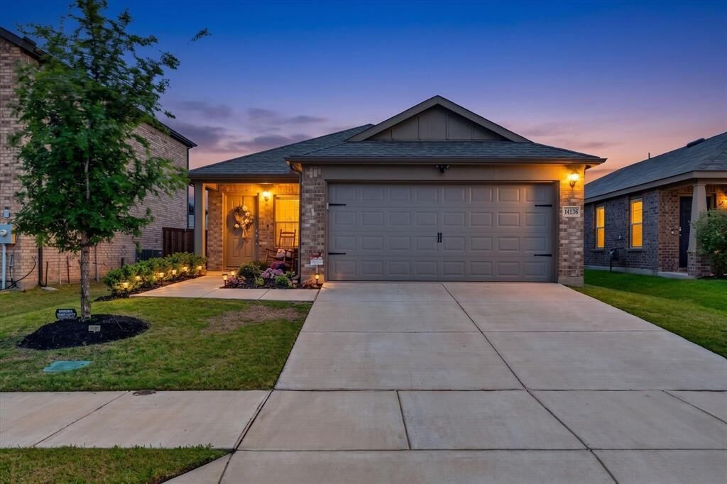 Property Photo:  14136 Danesdale Drive  TX 76258 