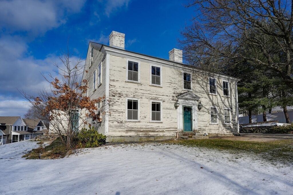 Property Photo:  19 Ash St  MA 01752 