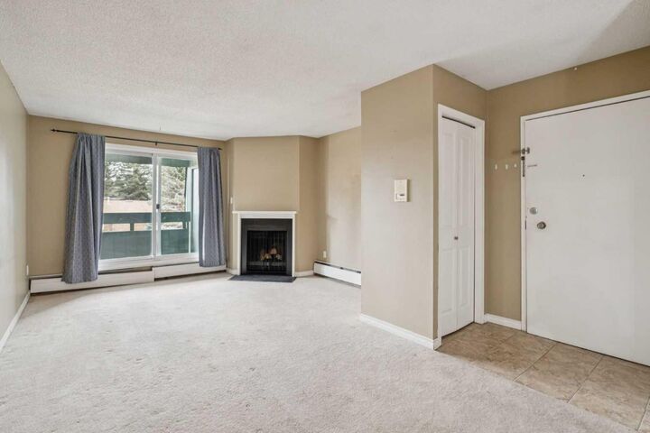 Property Photo: 315 Southampton Drive SW 9302 AB T2W 2T6
