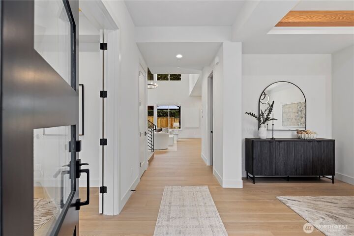 Property Photo:  13310 NE 112th Place  WA 98052 