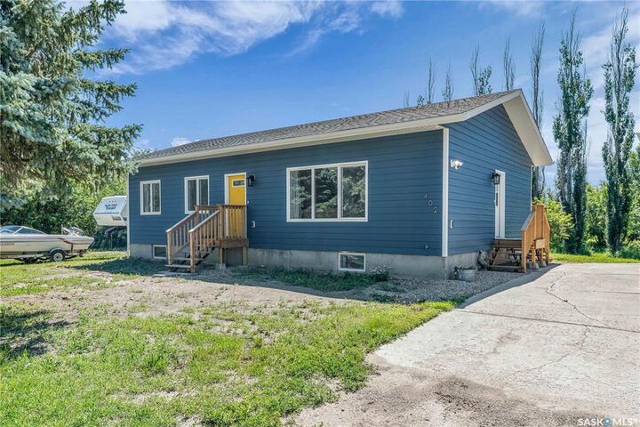 Photo de la propriété:  402 Alexander Street  SK S0K 3L0 