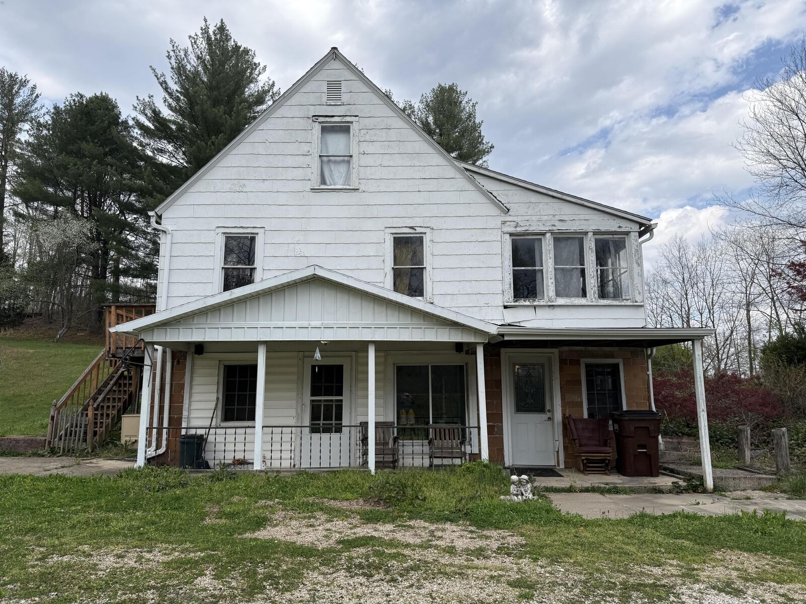 Property Photo:  22380 State Route 180  OH 43149 
