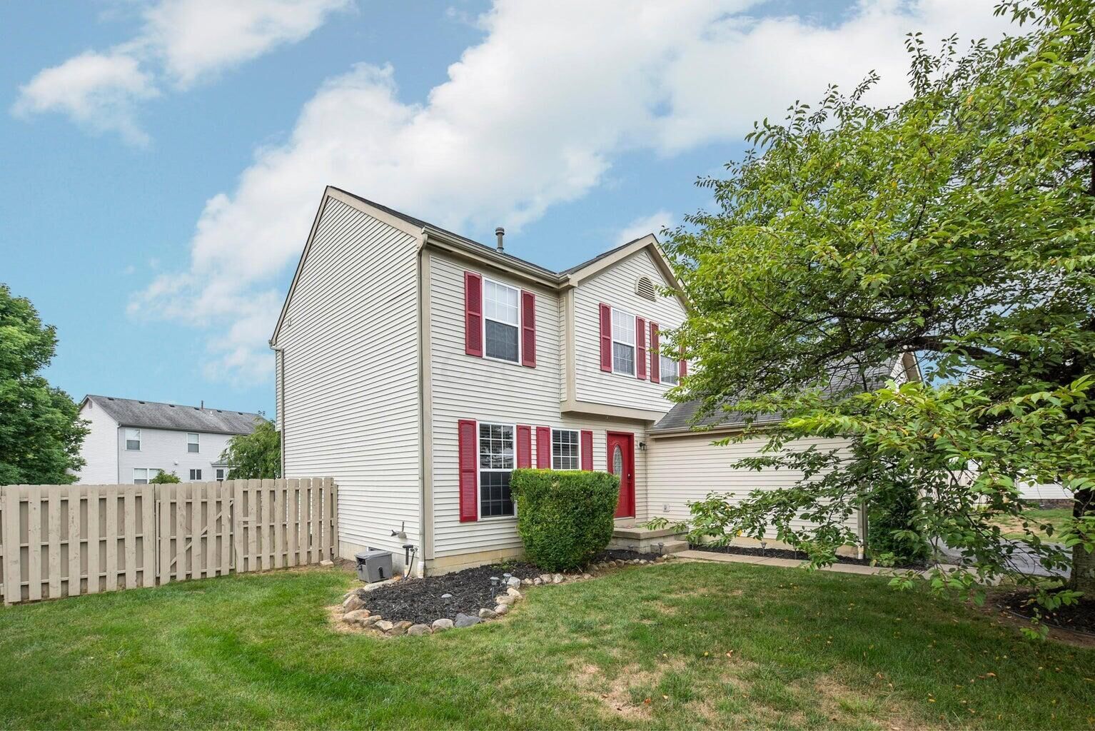 Property Photo:  7235 Kenmare Drive  OH 43068 