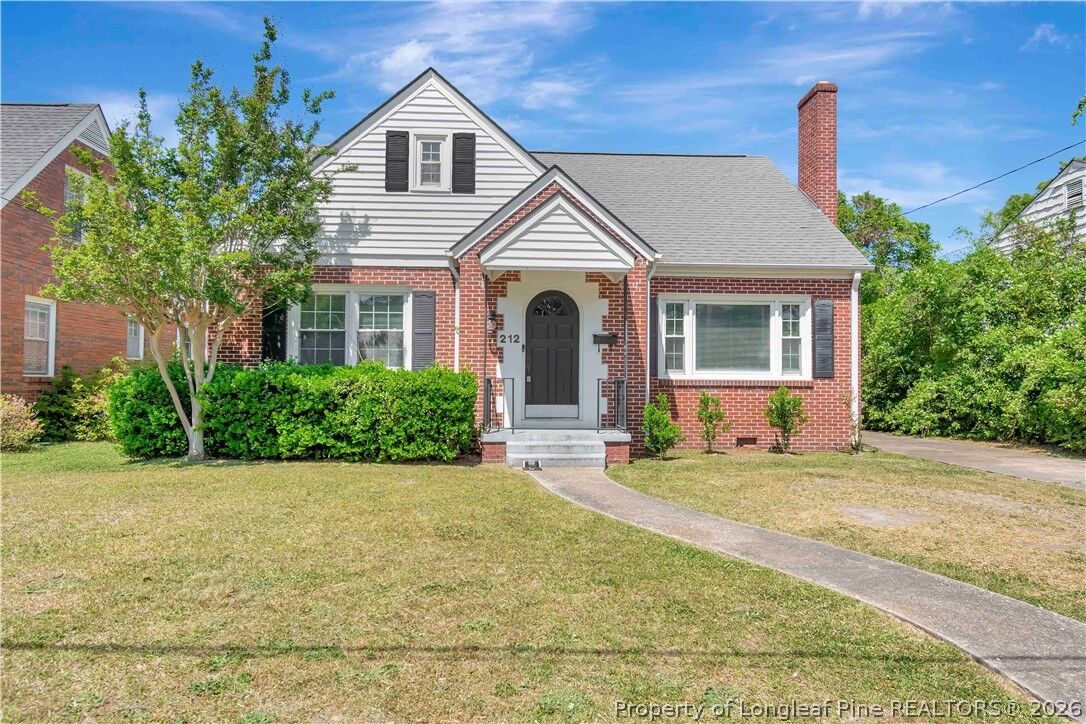 Property Photo:  212 W 18th Street  NC 28358 