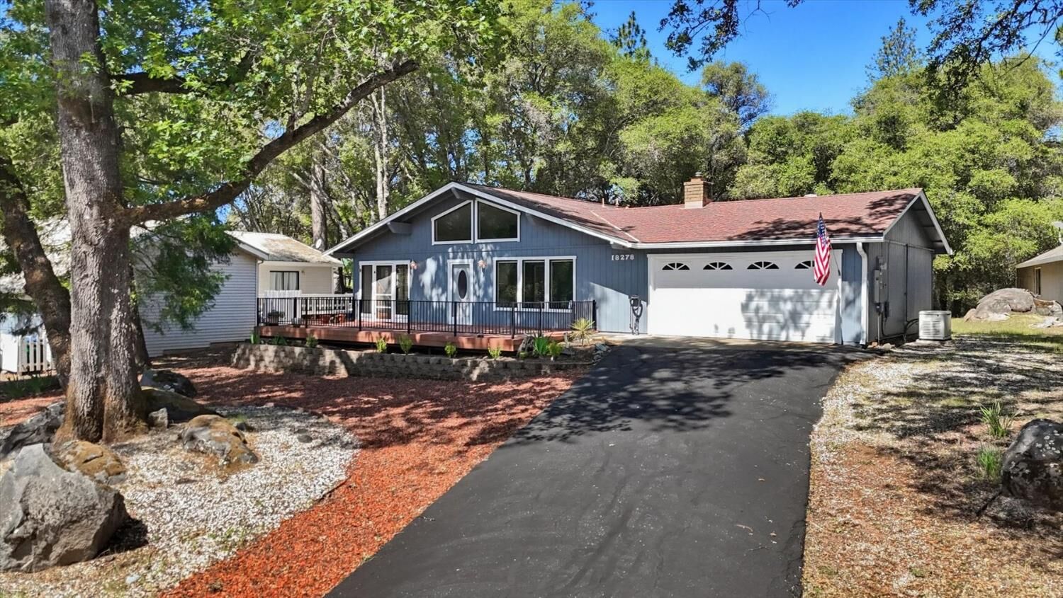 Property Photo:  18278 Jayhawk Drive  CA 95946 