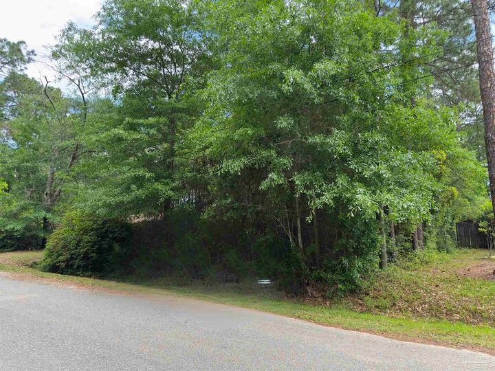 Property Photo:  000 N 32nd Ave  FL 32583 