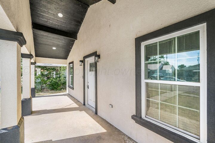 Property Photo:  702 S Florida Street  TX 79106-8908 