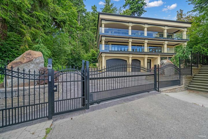 1349 Anderson Street — photo 1