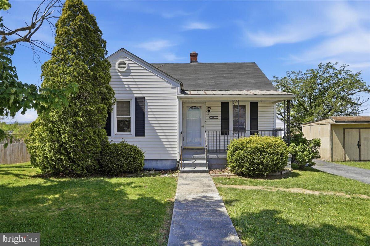 Property Photo:  197 State Circle  WV 25401 