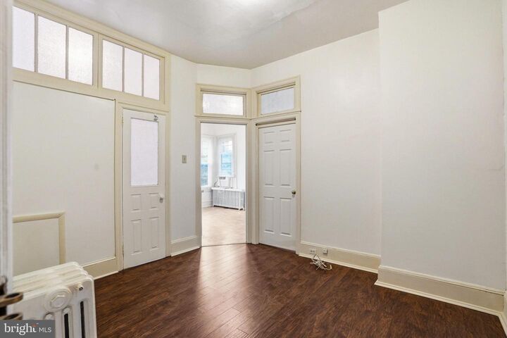 Property Photo:  2441 Brown Street 00 2R  PA 19130 