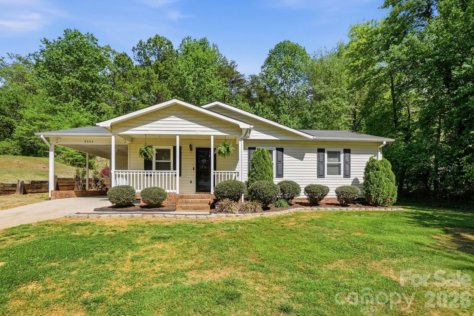 Property Photo:  3444 N Oxford Street  NC 28610 