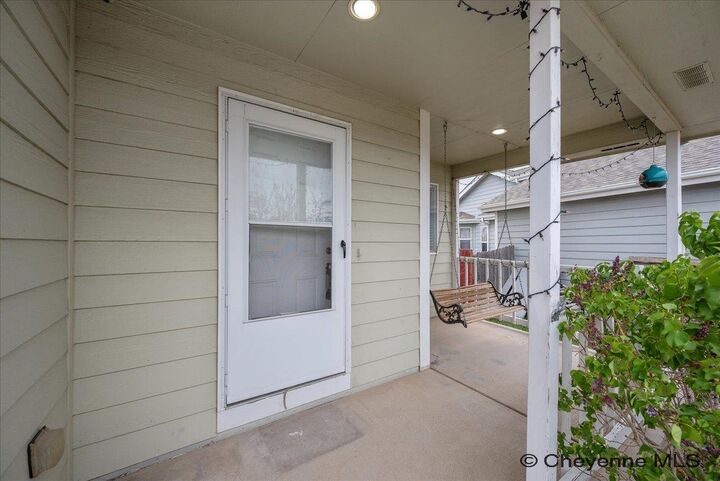 Property Photo: 321 Medicine Bow WY 82007