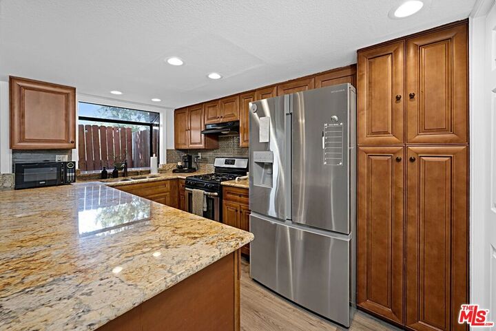 Property Photo:  620 W Hyde Park Blvd  CA 90302 