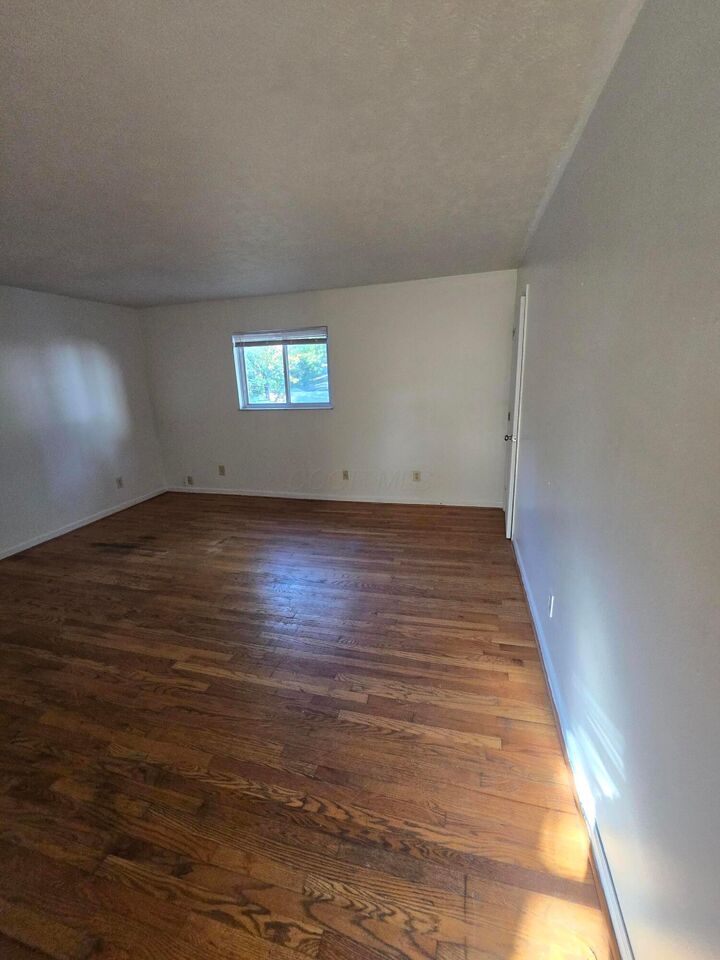 Property Photo:  497 E Oakland Avenue  OH 43202 