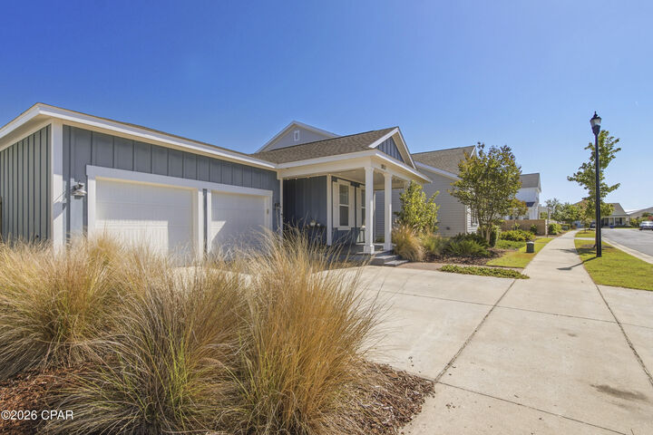 Property Photo:  1812 Daffodil Street  FL 32405 