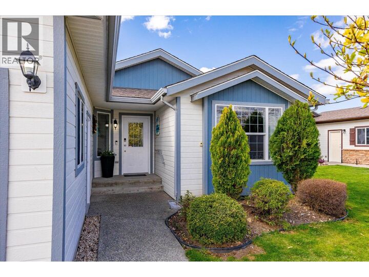 Property Photo:  2199 Mimosa Drive  BC V4T 3A5 