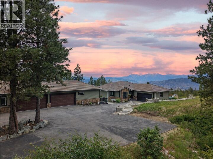 1370 Bullmoose Way — photo 1