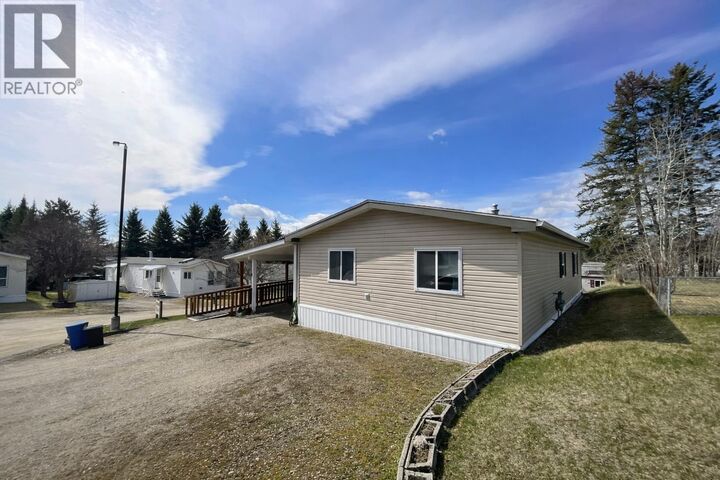 Property Photo: 370 Westland Road 21 BC V2J 6A7