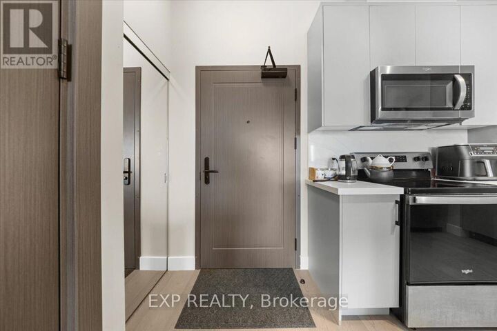 Property Photo:  180 Kanata Avenue 515  ON K2T 0T4 