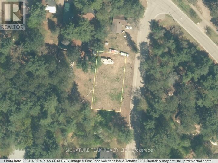 Property Photo:  58 East Street  ON K8H 2N9 