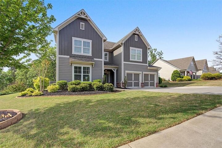 Property Photo:  131 Longleaf Drive  GA 30114 