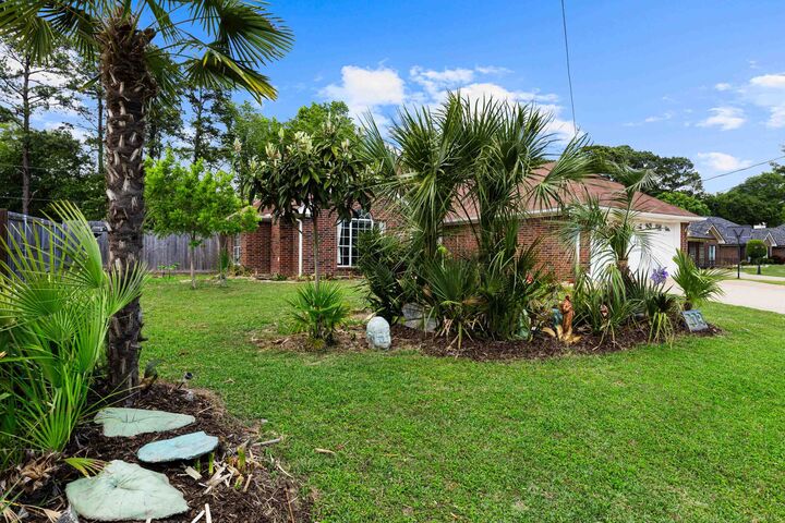 Property Photo:  209 Cheyenne Run  TX 75650 