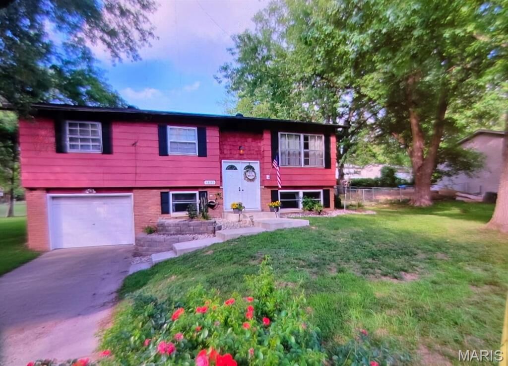 Property Photo:  5803 Piasa Trail  IL 62035 