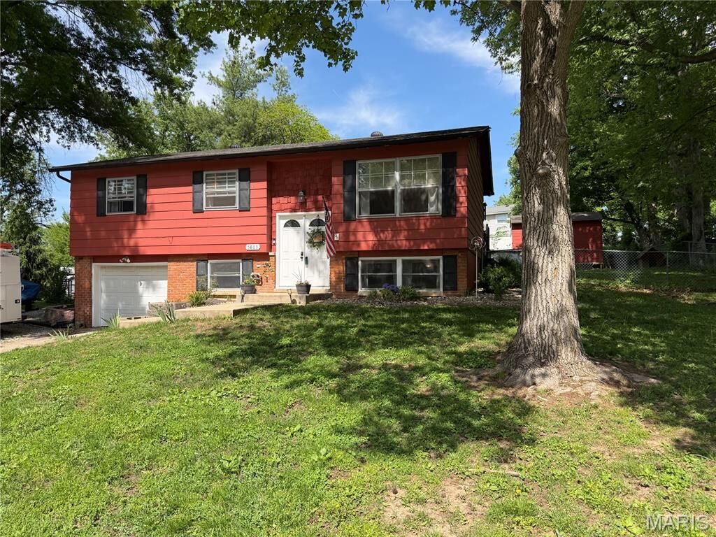 Property Photo:  5803 Piasa Trail  IL 62035 
