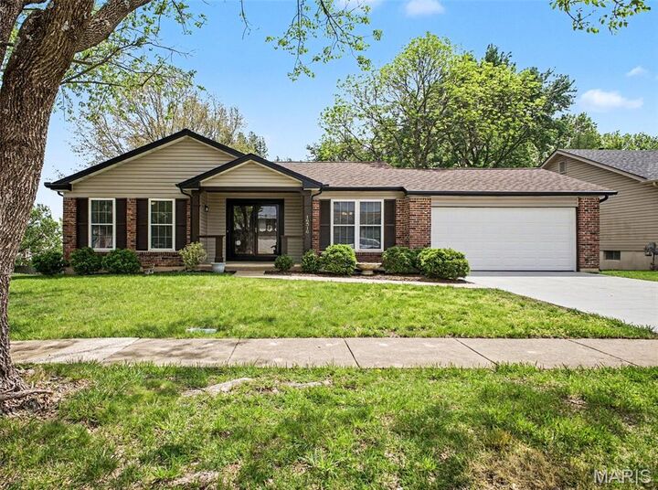 Property Photo:  16516 Birch Forest Drive  MO 63011 