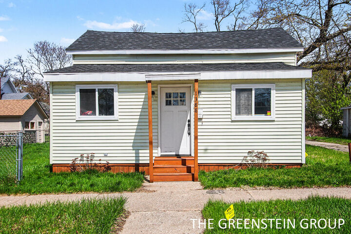 Property Photo:  1388 7th Street  MI 49441 